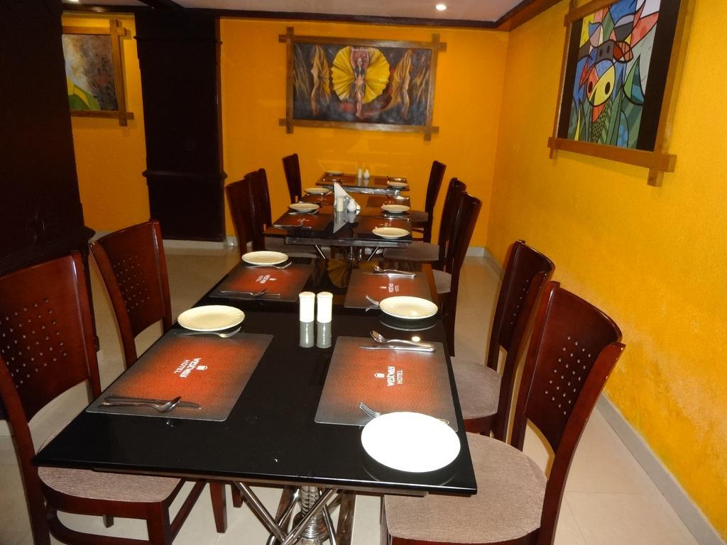 Westway Hotel Calecute Exterior foto